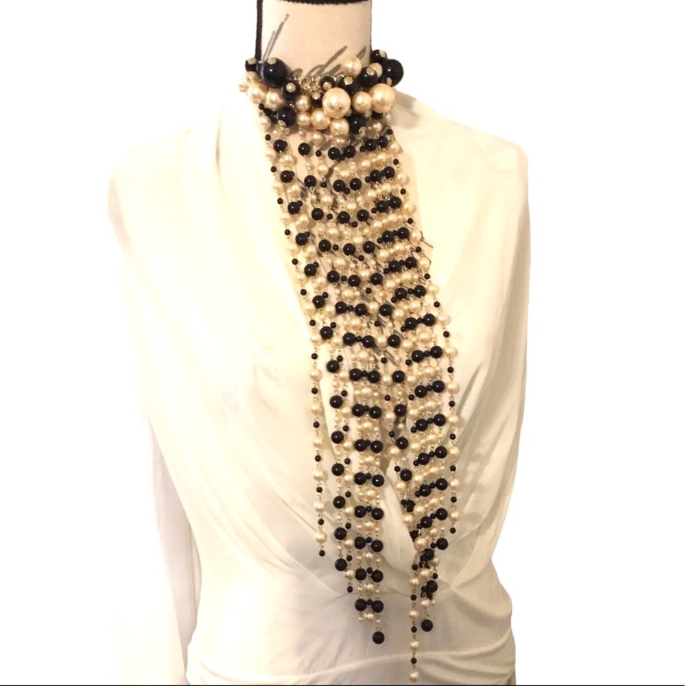 Long Dramatic Pearl Statement Necklace - Picture 4 of 4